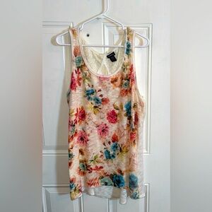 Torrid Size 2 Knitted Sleeveless Floral Top Lace Back